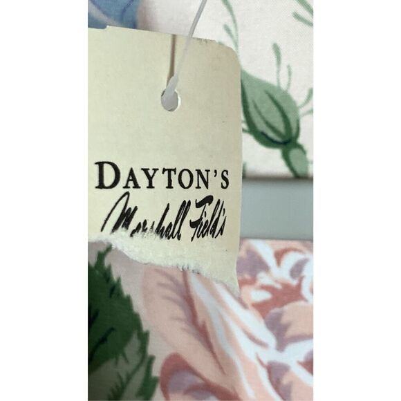 Amelia's Womens Floral Button Front Long Sleeve Satin Nightdress Multi Large NWT - Picture 6 of 9